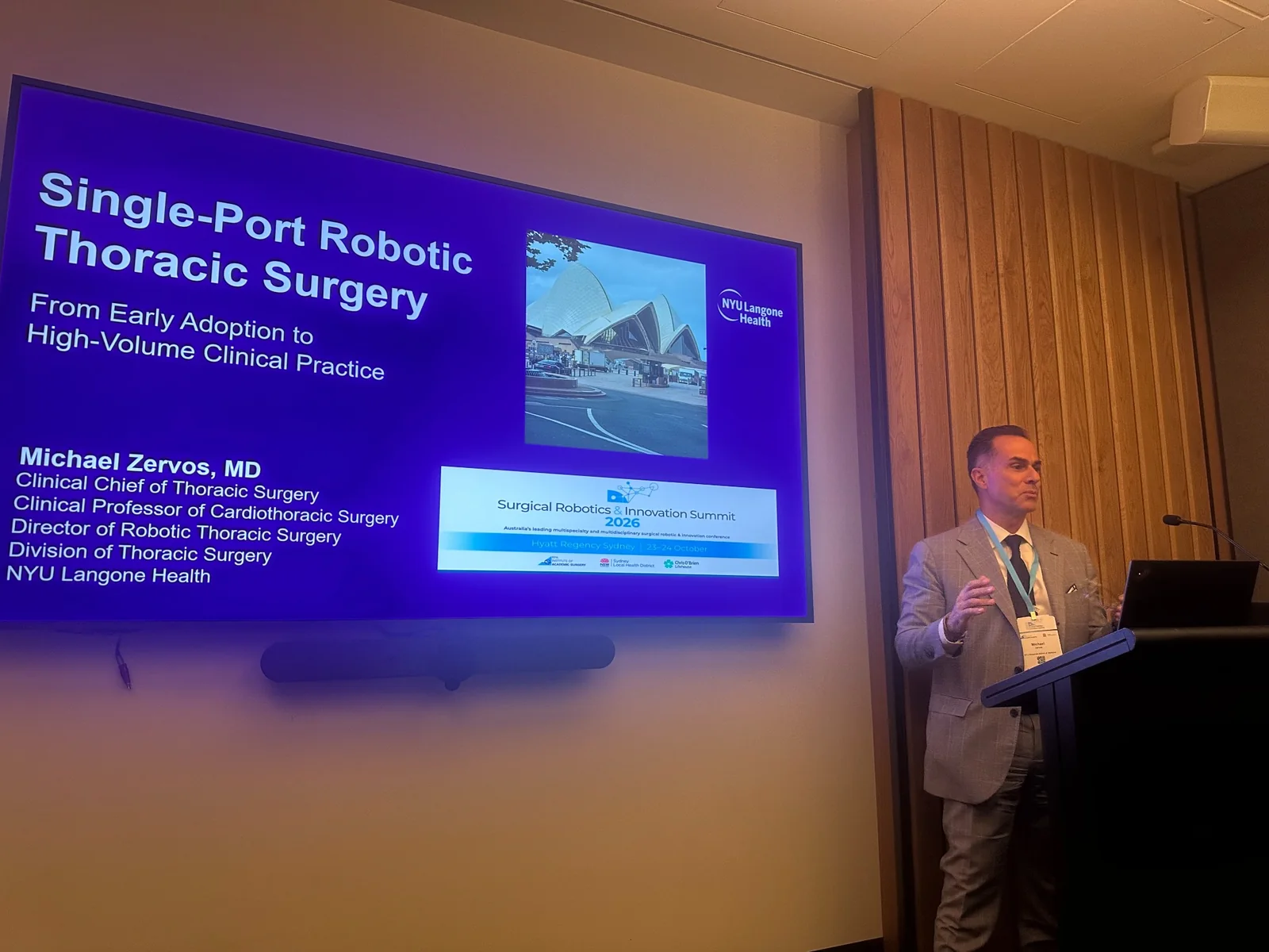Dr Michael Zervos presenting on single-port robotic thoracic surgery at the Sydney summit